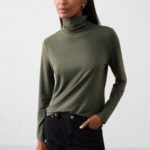 Cable & gauge turtle neck top